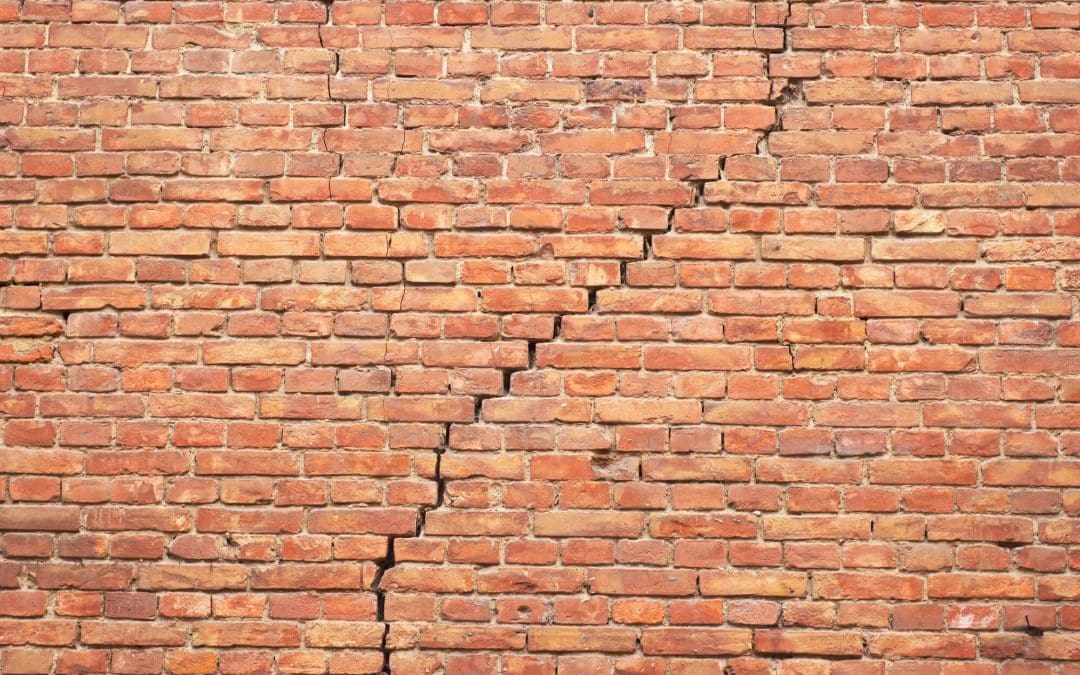 The 5 Best Ways to Keep Water Away from Your Foundation